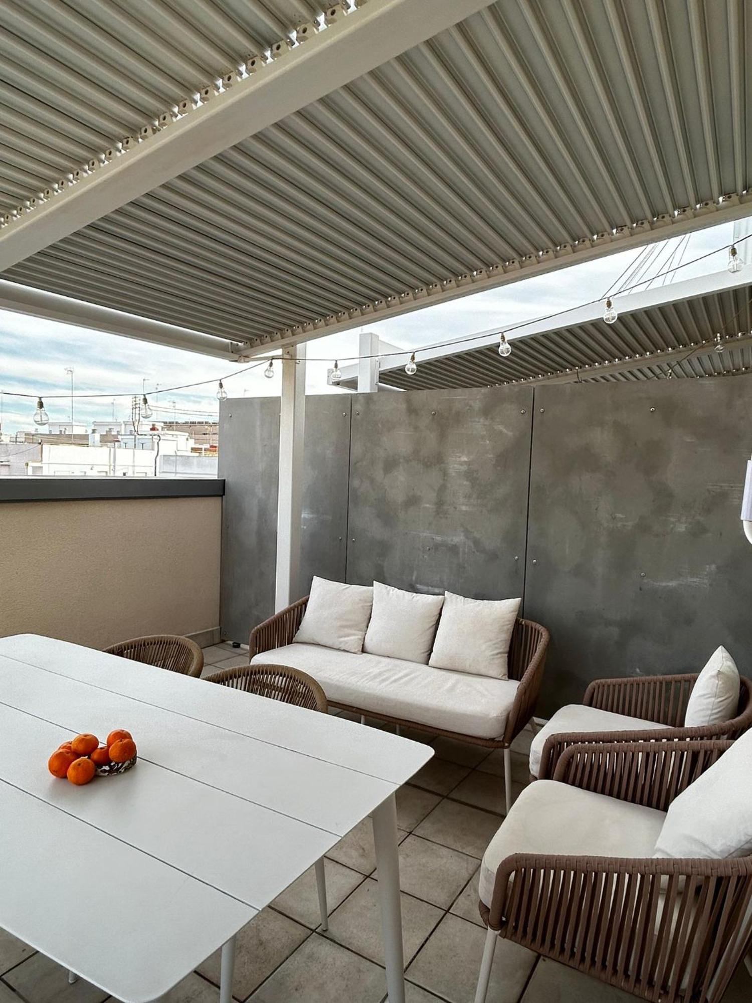 Demetrio By Alma Suites Valencia Luaran gambar